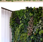 Τεχνητή πράσινη κατακόρυφος τοίχων χλόης ύφους ζουγκλών για το σπίτι